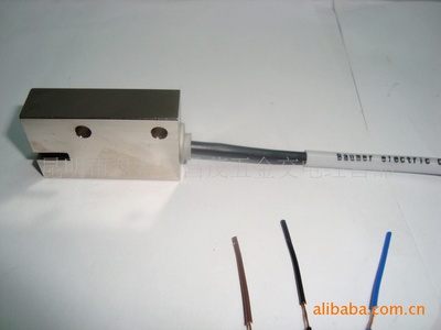 Baumer FEG12.24.15傳感器現貨特惠，詳解接近開關技術參數與應用